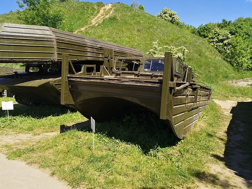 BMK-225 Russian Boat (AA)